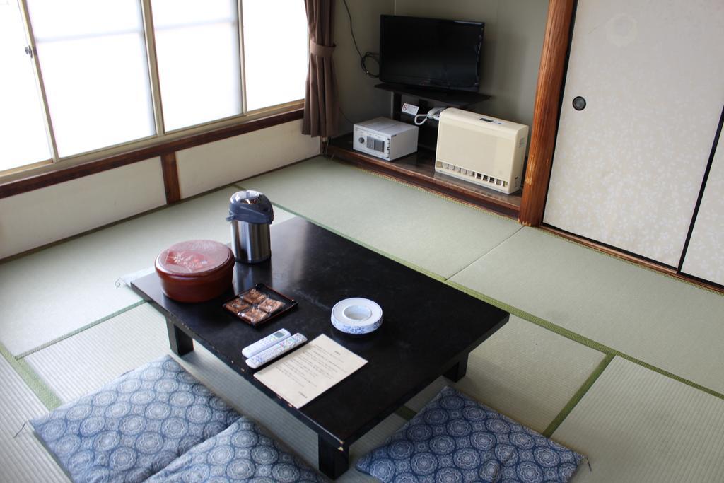 Kinokuniya Ryokan Фуджисава Екстериор снимка