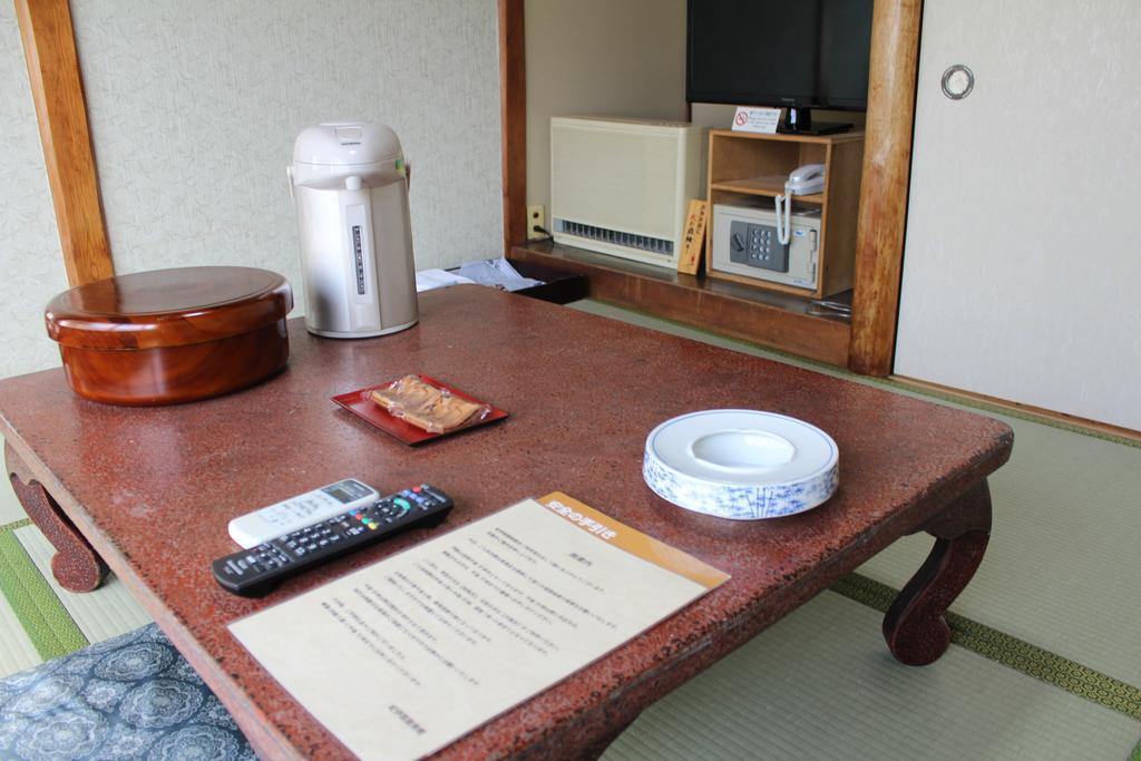 Kinokuniya Ryokan Фуджисава Екстериор снимка