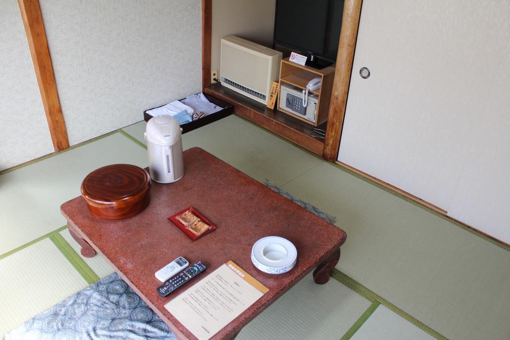 Kinokuniya Ryokan Фуджисава Екстериор снимка